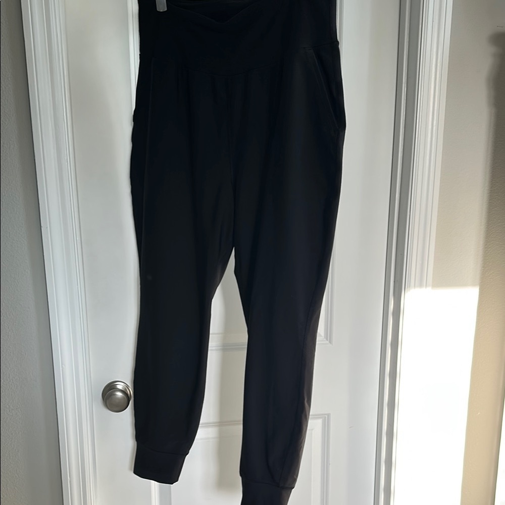 Old Navy Black High Rise Joggers with Elastic Cuffs and Relaxed Fit